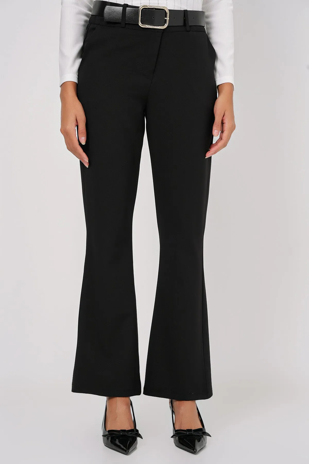 BGD Women Belted Spanish Flare Pants - Black - Roncaglia