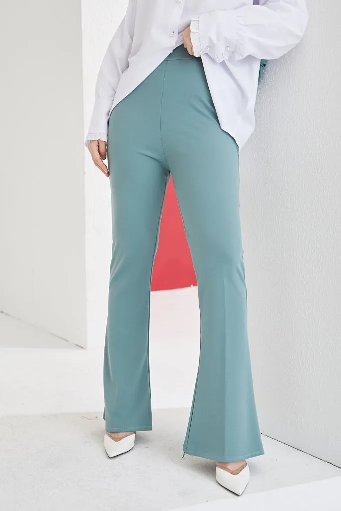 BNG Women Spanish Flared Fabric Pants Mint - Clermont