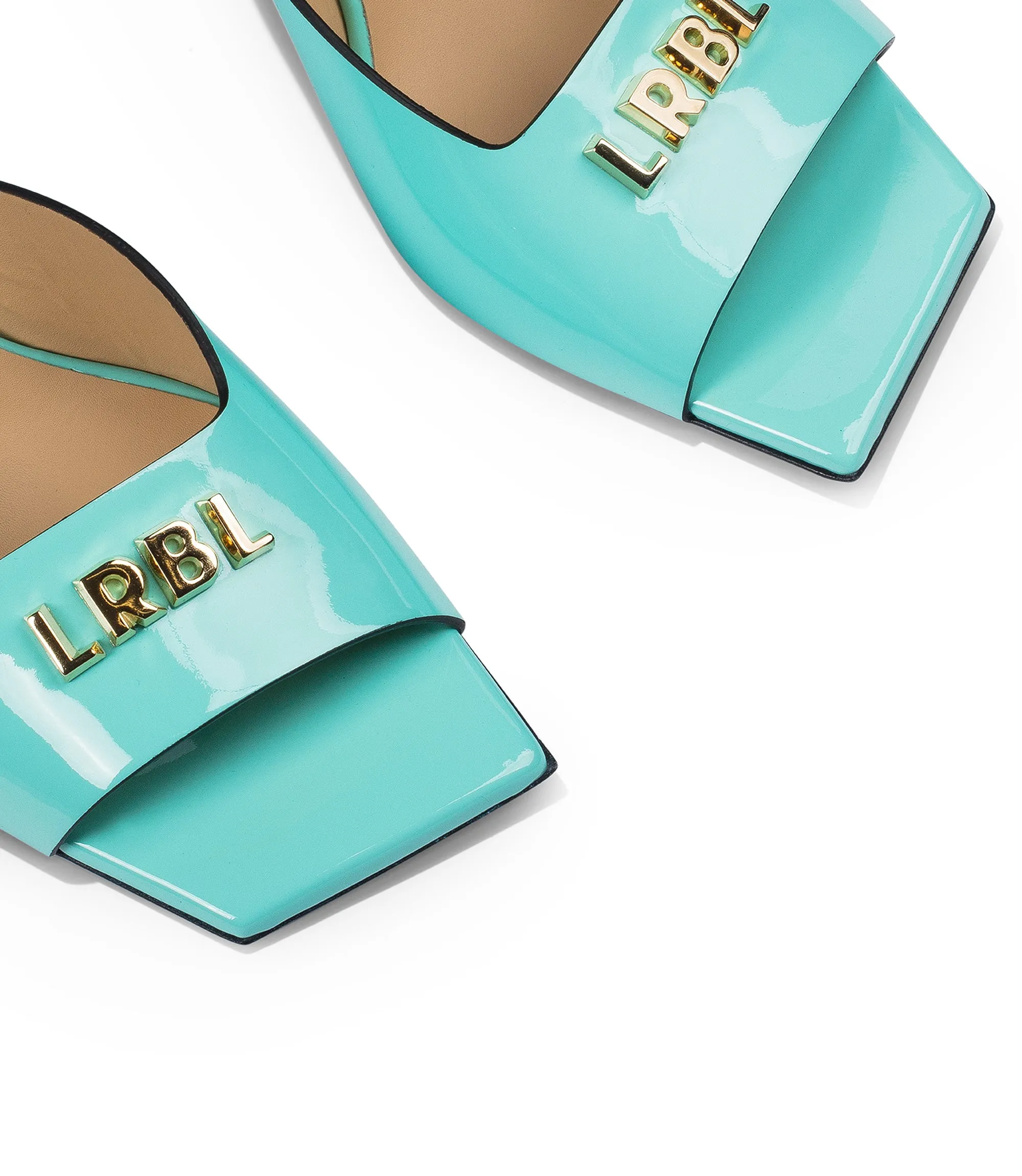 Logo-plaque sky blue patent leather mules