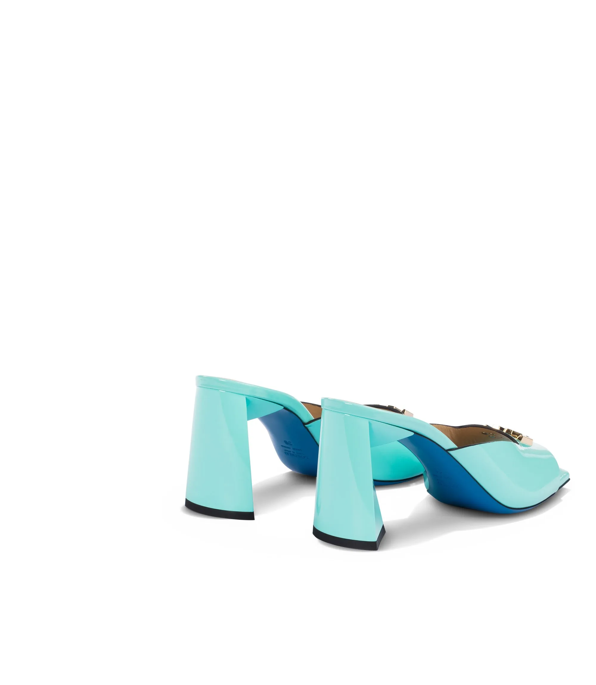 Logo-plaque sky blue patent leather mules