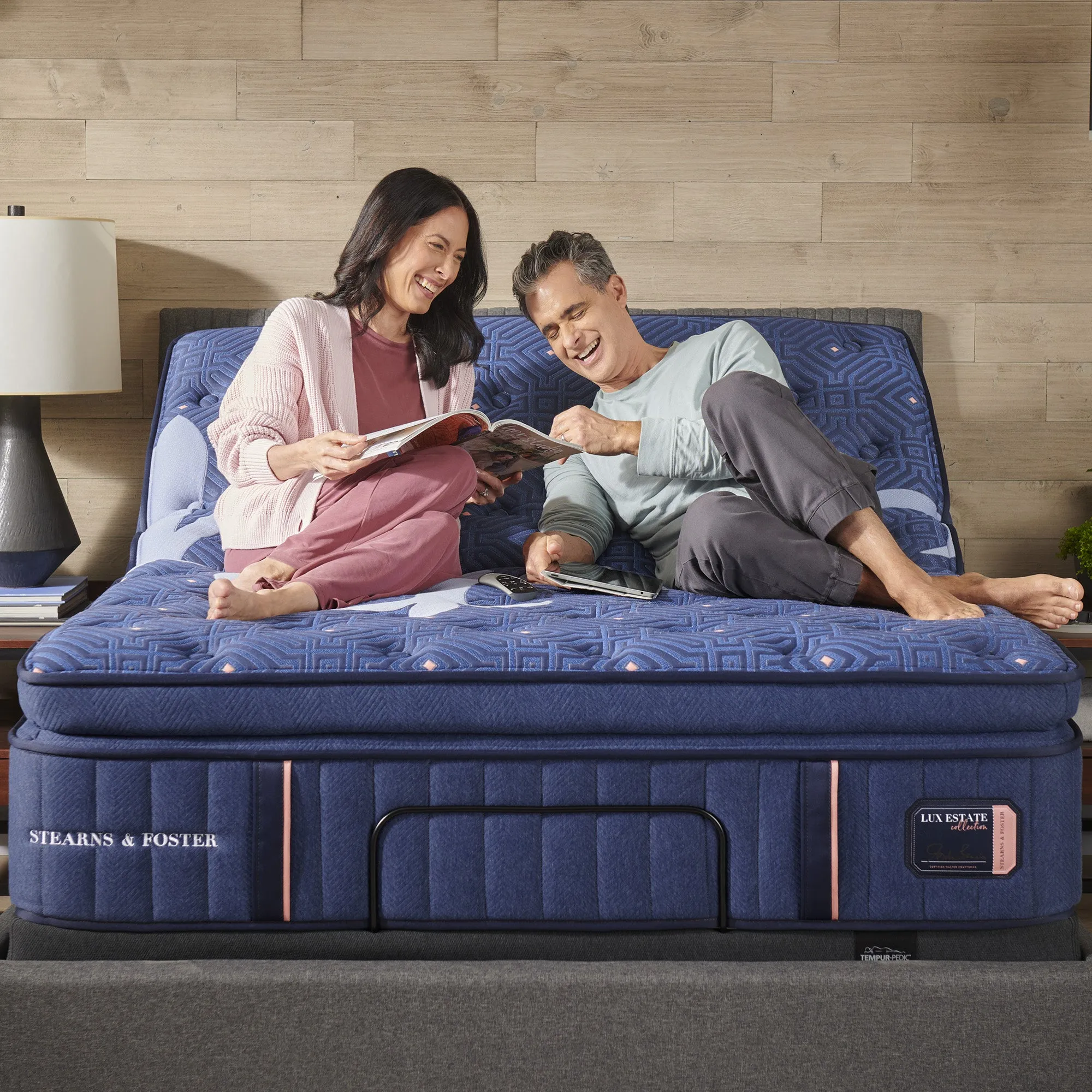 Lux Estate Elite Medium Pillow Top King Matttress