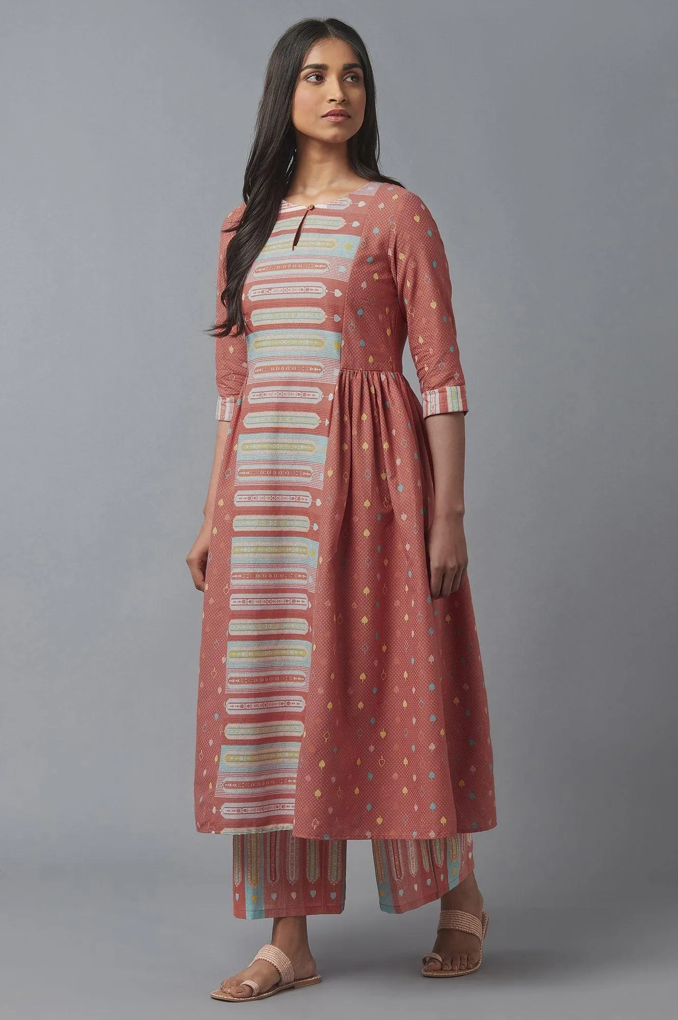 Orange Geometric Print kurta & Parallel Pants Set