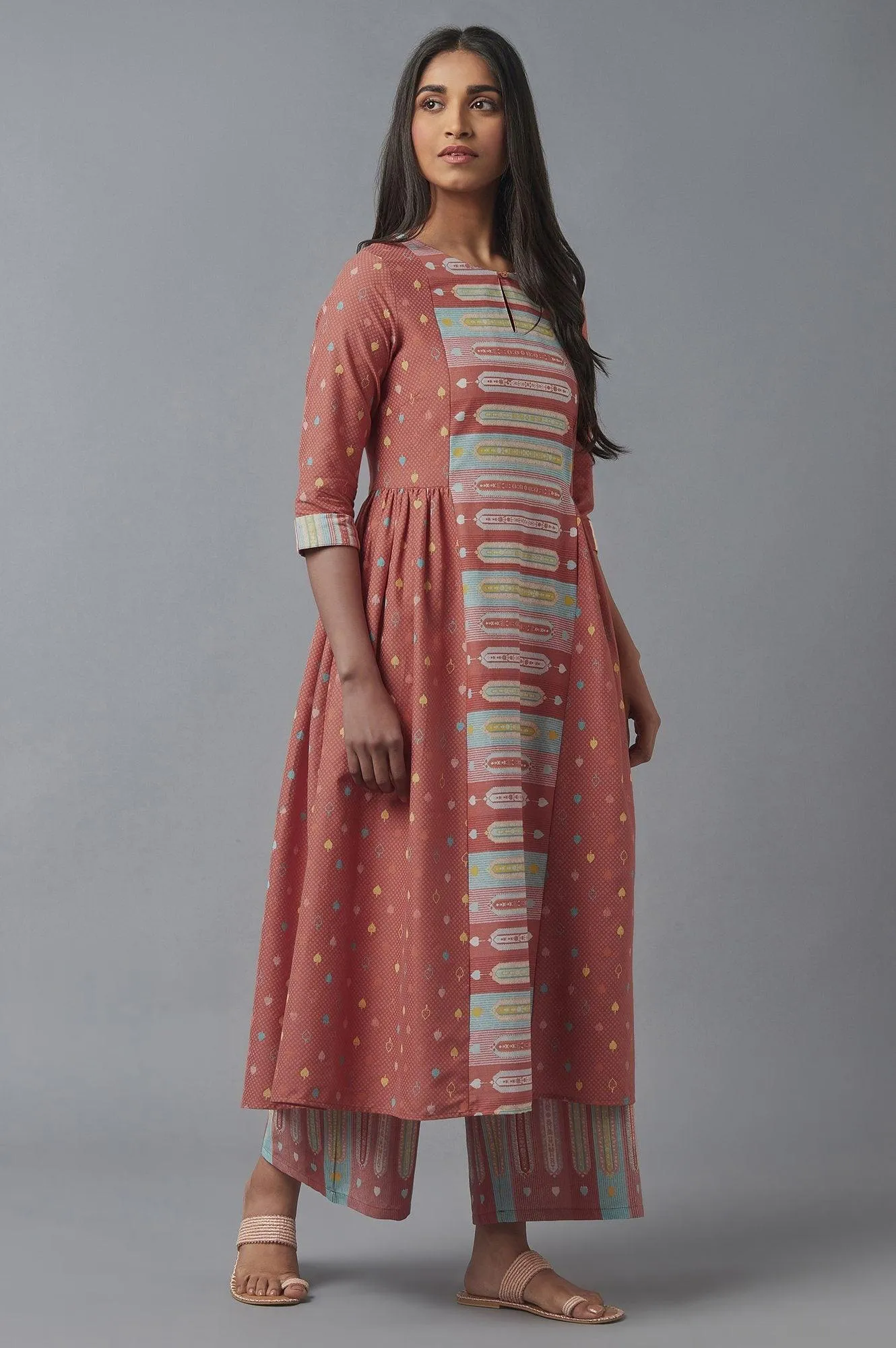 Orange Geometric Print kurta & Parallel Pants Set