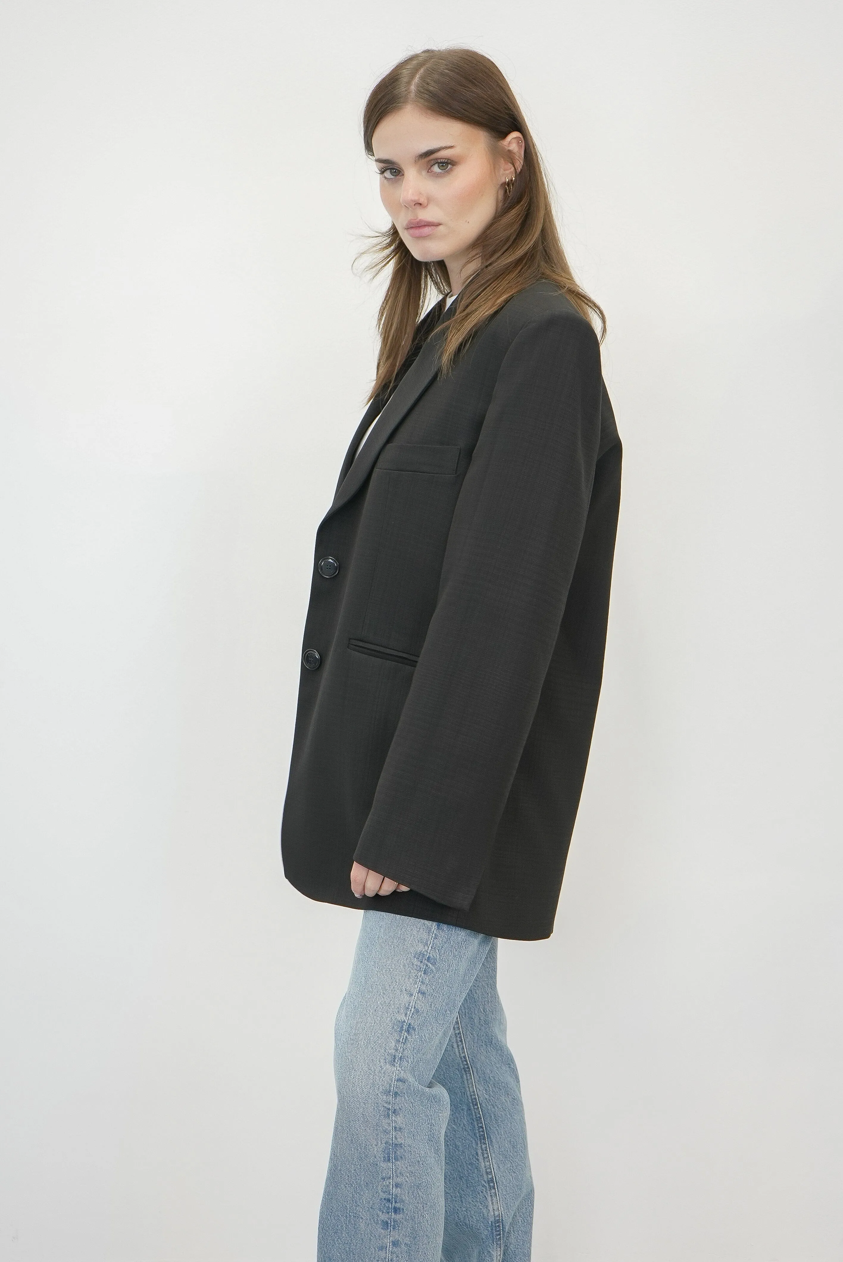 OVERSIZED OVERLAP BLAZER