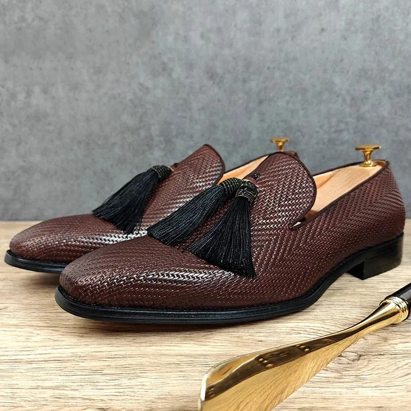 Veltique Slip-On Brogues