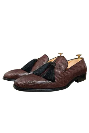Veltique Slip-On Brogues