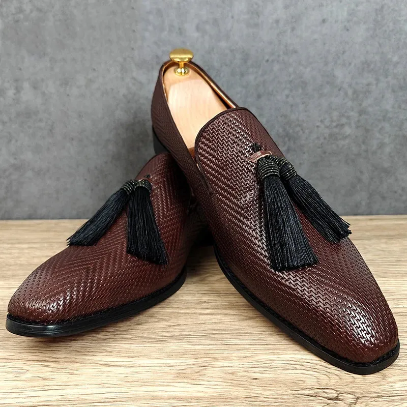 Veltique Slip-On Brogues