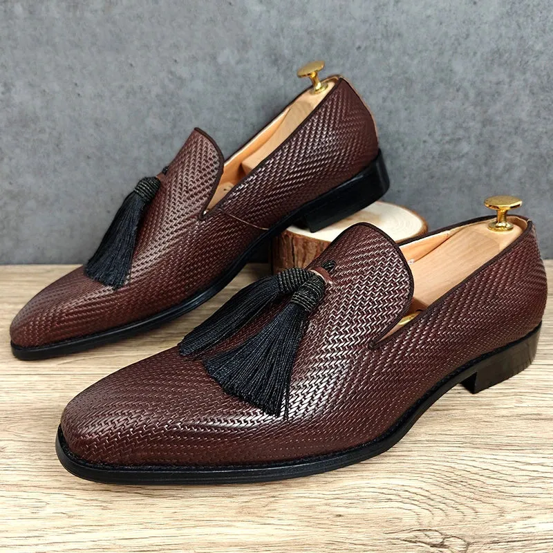 Veltique Slip-On Brogues