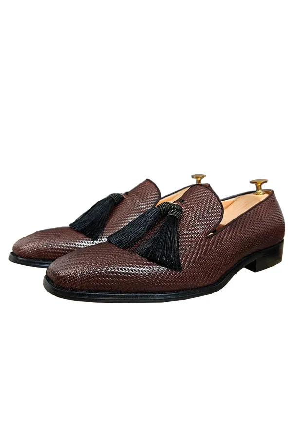Veltique Slip-On Brogues