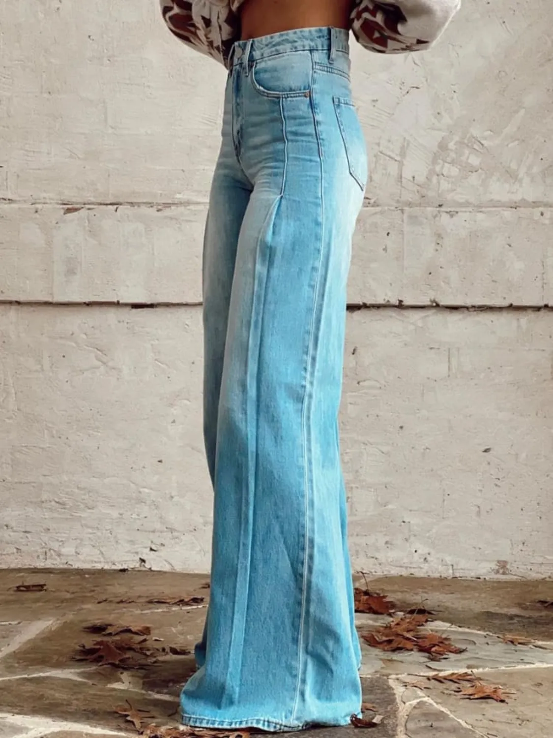 Vittoria | Retro-Inspired Flared Pants